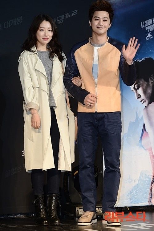 Parkshinhye hashtag on Instagram Photos and Videos